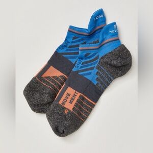 FP MOVEMENT X COMRAD Ankle Tab Compression Socks Blue/Melon $18 Retail NEW